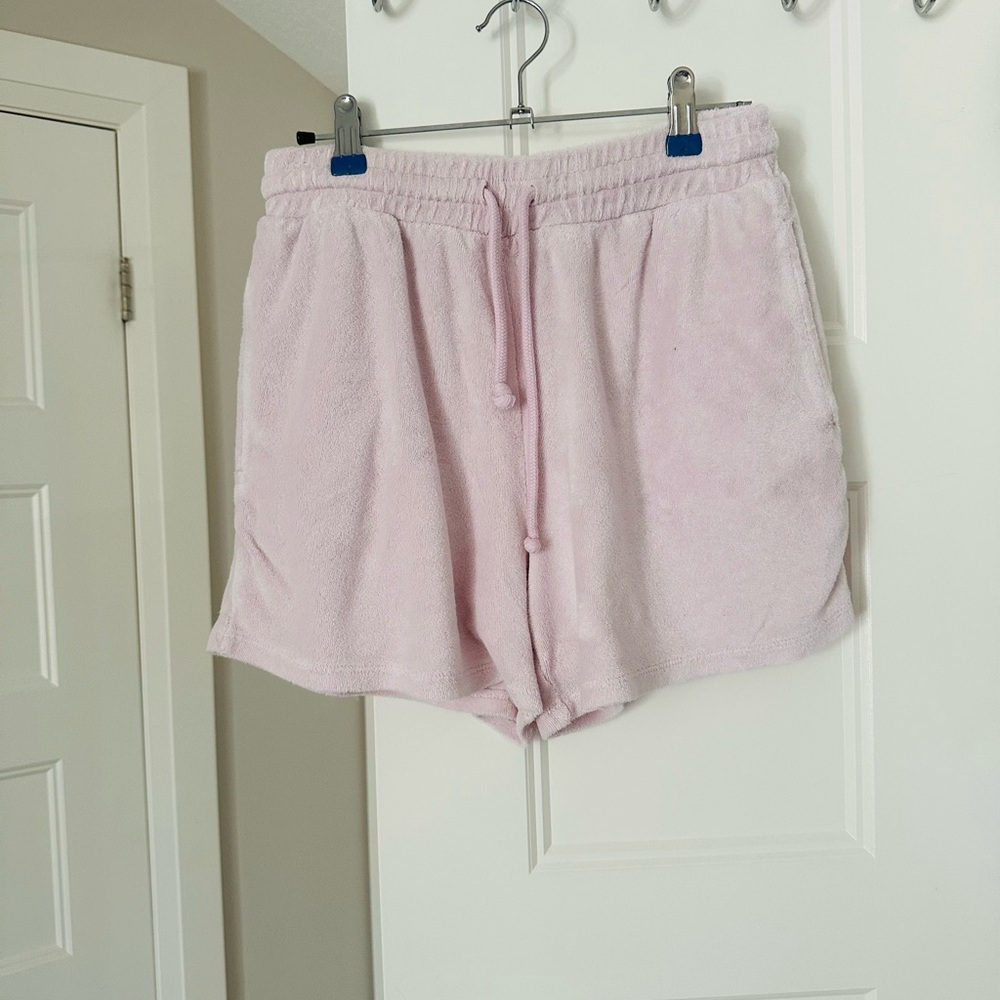 Aritzia Women's Pink Terry Cloth Shorts